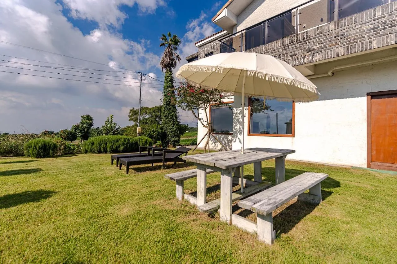 Le Village Aewol A#0 Jeju